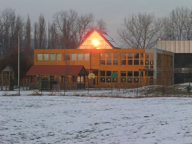 03.jpg